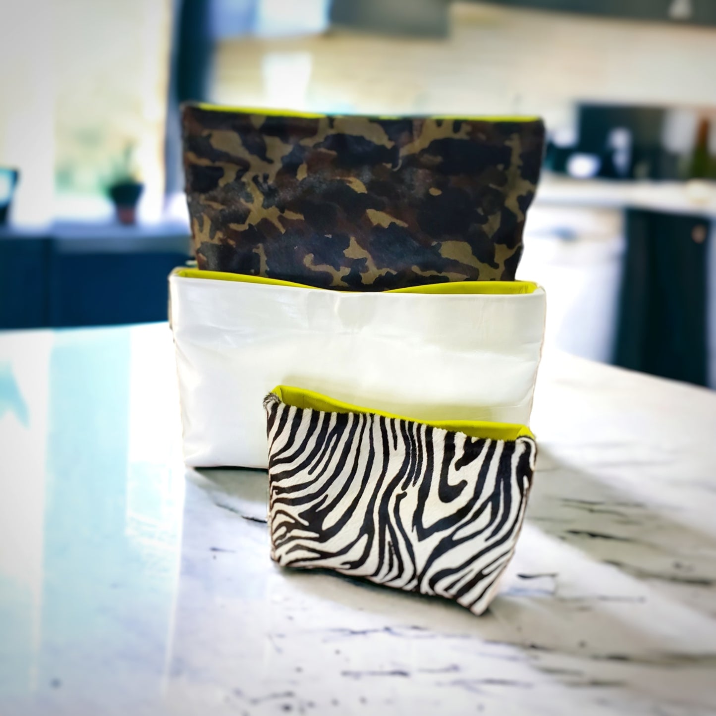 Zoe Clutch - Neon Gloss